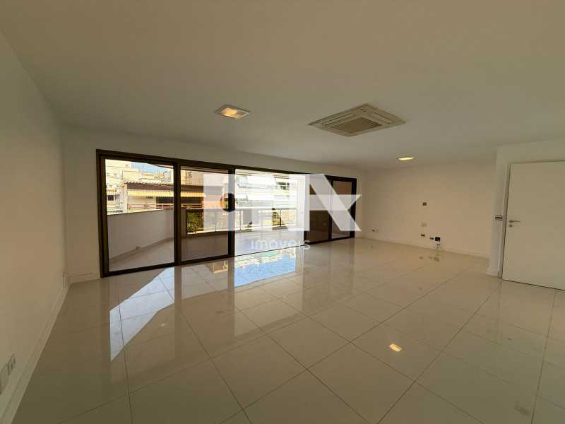 7bc92ab1-e97a-4a51-9b4a-b2ba41 - 1