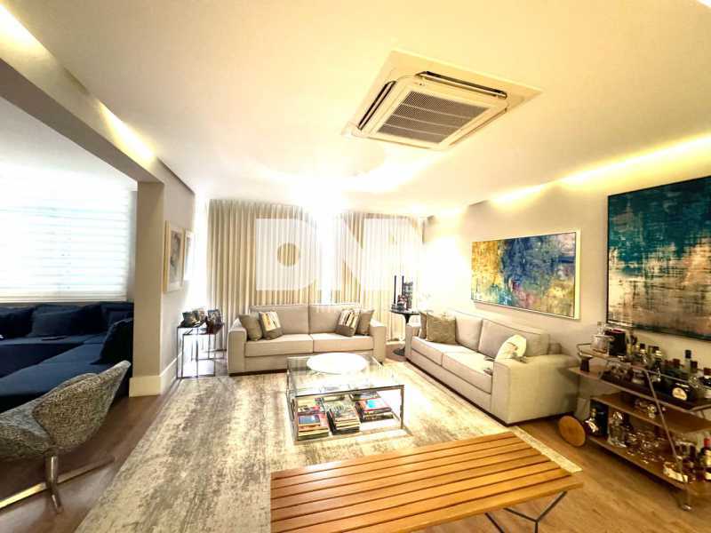 WhatsApp Image 2025-10-02 at 1 - 6