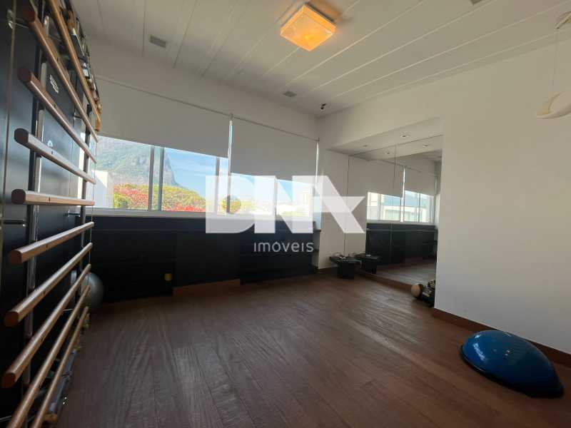 1bfd3022-ad81-41db-8dad-bf93e9 - 27