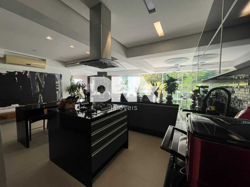 61beaba2-83d2-46a7-a326-60ba22 - 12