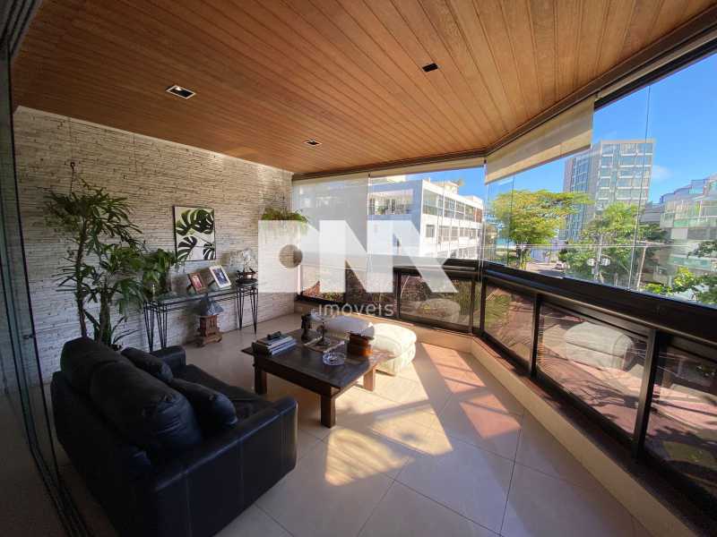 35a146b0-ad3d-4651-94d0-1681f3 - 4