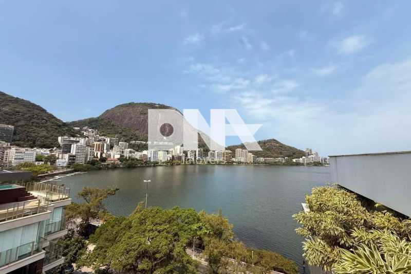 724a181c-2be0-4447-a894-dd8f16 - 3