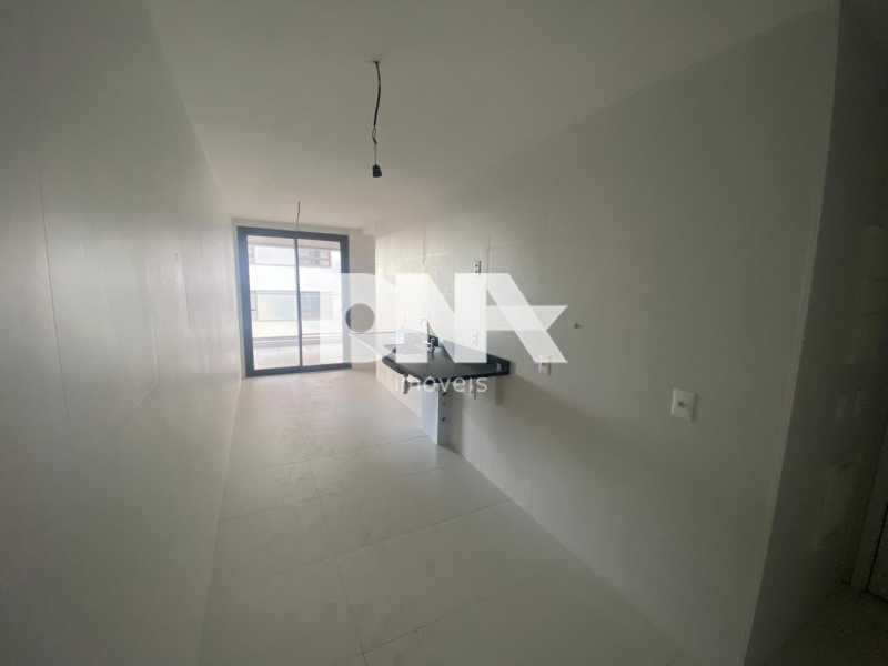 9530fbd8-ebd7-40e2-8eeb-1f69de - 23