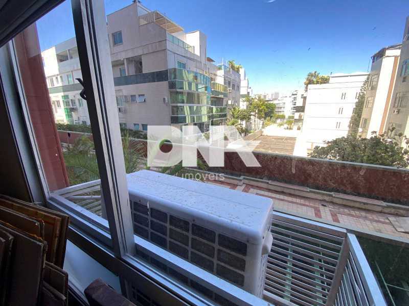 3da7dfc3-c367-42d3-928e-768b5d - 25