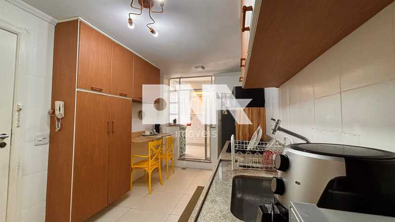 awdwaddwadwawda. - 12