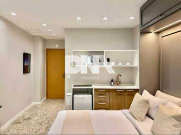 Kitnet/Conjugado 32m² à venda Centro, Rio de Janeiro - R$ 369.900 - MLKI10008