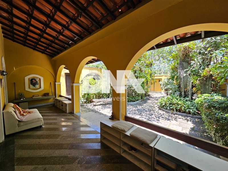 a92a61e4-b16f-4fcf-a27d-18ed29 - 9