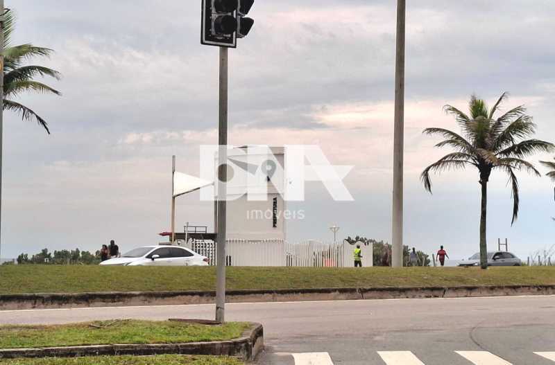 d0ade9f7-522b-4358-bc1a-de9f60 - 30