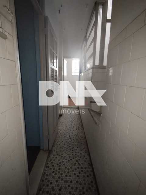 25. Área de Serviço - 25