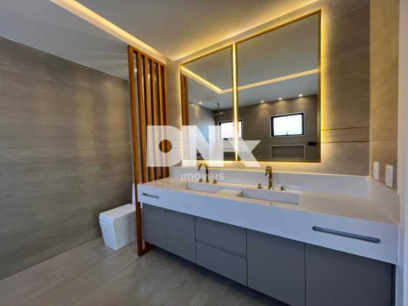 3c50990b-b60c-49f8-a459-60e436 - 14