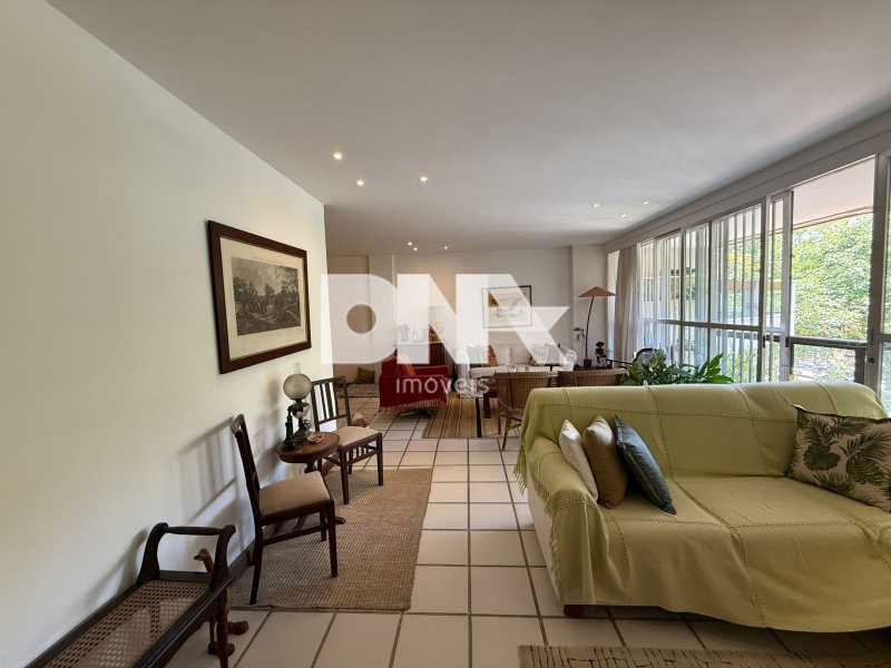 f01db098-ecce-4c83-b6d6-77aa26 - 28