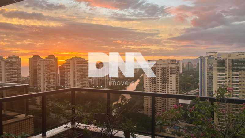 f2157a60-b41c-4aa1-9a24-1f3825 - 28