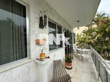 28208ec0-f76c-4e8d-931a-95f949 - 1