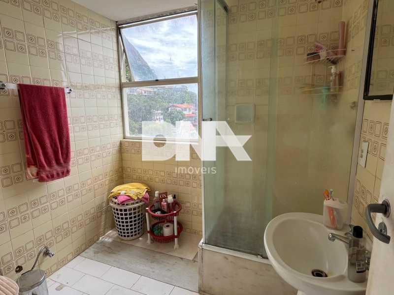 4f4b10df-4c2d-413e-aeb7-c2d98a - 18