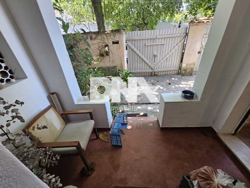 c383e368-c90a-49a0-af9e-77052f - 2