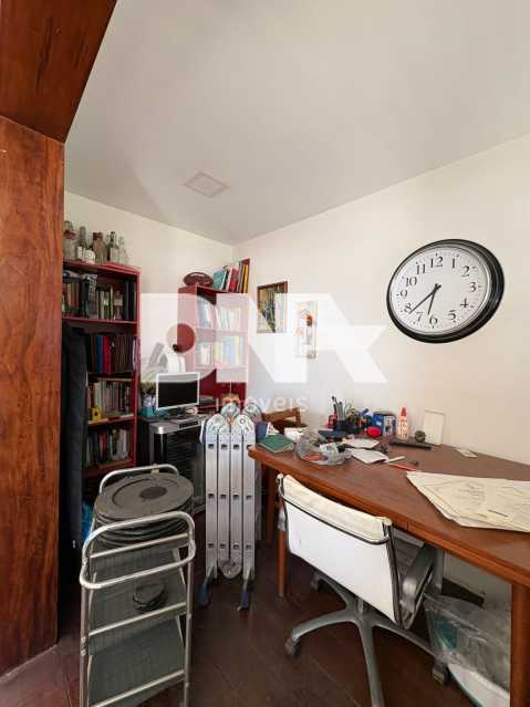 f5d5c0ed-6423-4051-8483-6a1e5a - 24