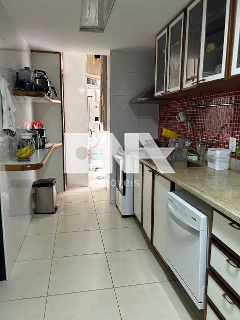 73b8f21d-70b4-4b18-8721-53abb2 - 7