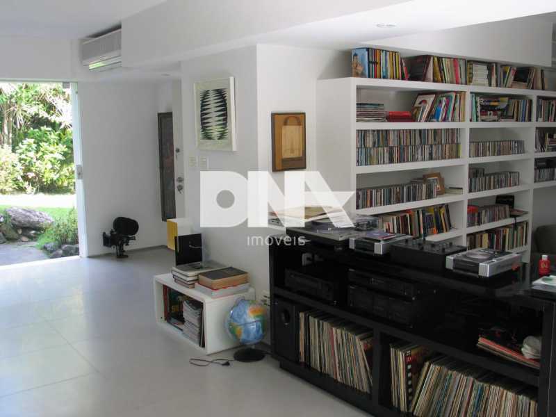 ef93a48c-9961-4871-9e6b-62801e - 8