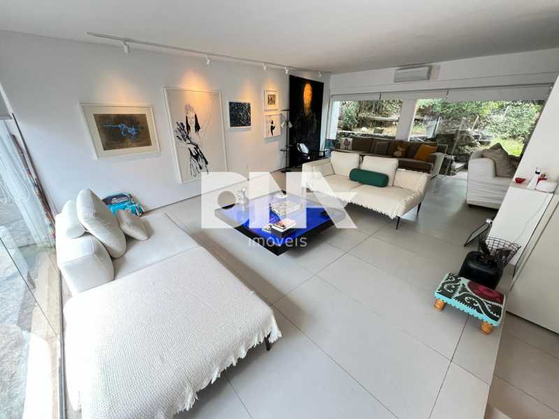 c0b3070c-72b9-4a68-a5b4-9c898a - 14