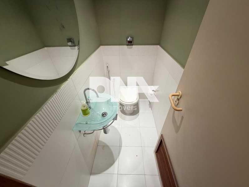 2d4eaf8a-edcd-401a-ace0-1ad2bf - 17