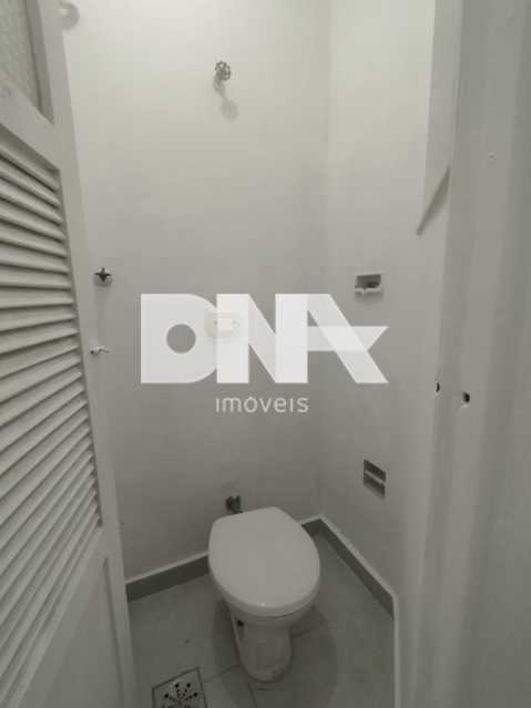 27. Banheiro Serviço - 25