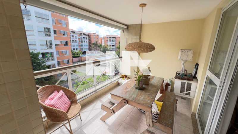 7581e682-71d8-4f14-9d5a-d3b868 - 5