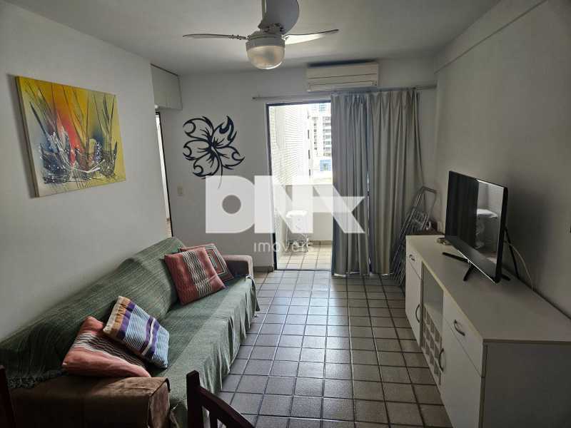 Ótima localização - Apartamento próximo da praia em Tambaú - PBAP10001