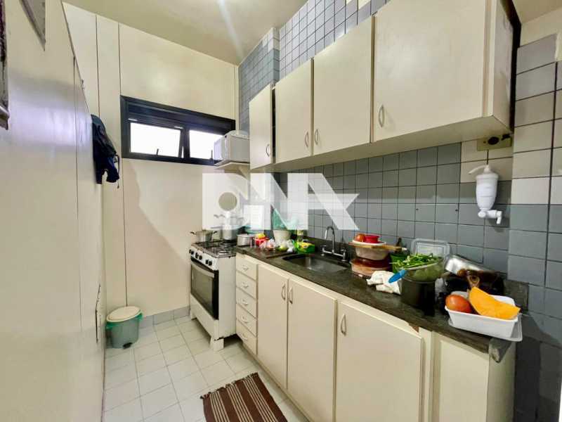 67dd6422-9c74-4065-9514-3c8baa - 12