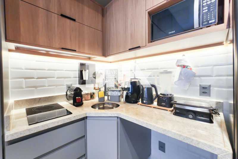 ed04ad51-0037-47a6-bcd6-3f872c - 7