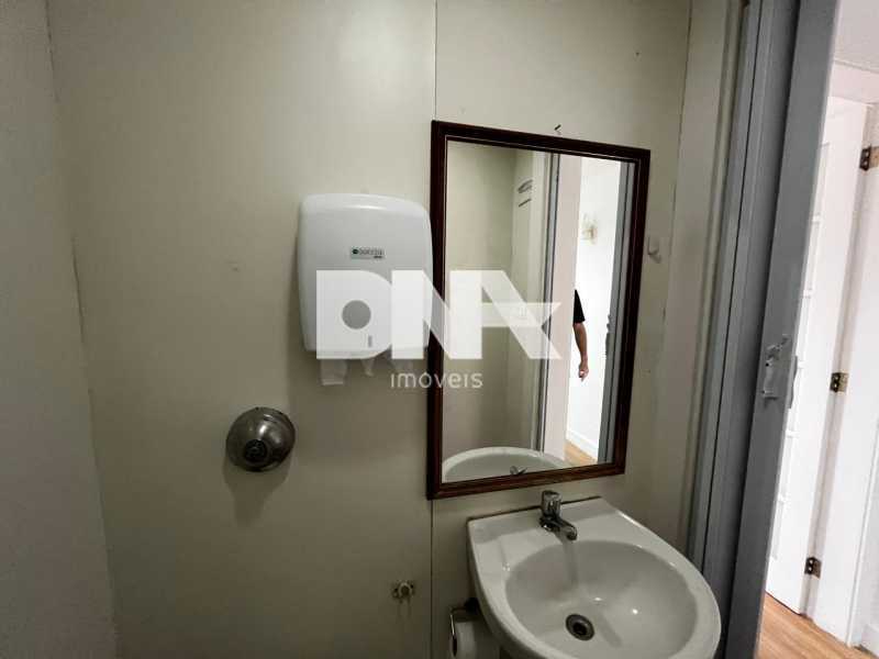 5ebde288-c85d-48ec-817e-ffb76f - 24