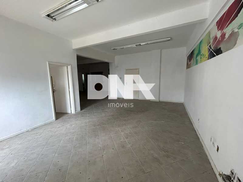 e25d8c42-b1aa-4aea-86f5-5387ab - 24