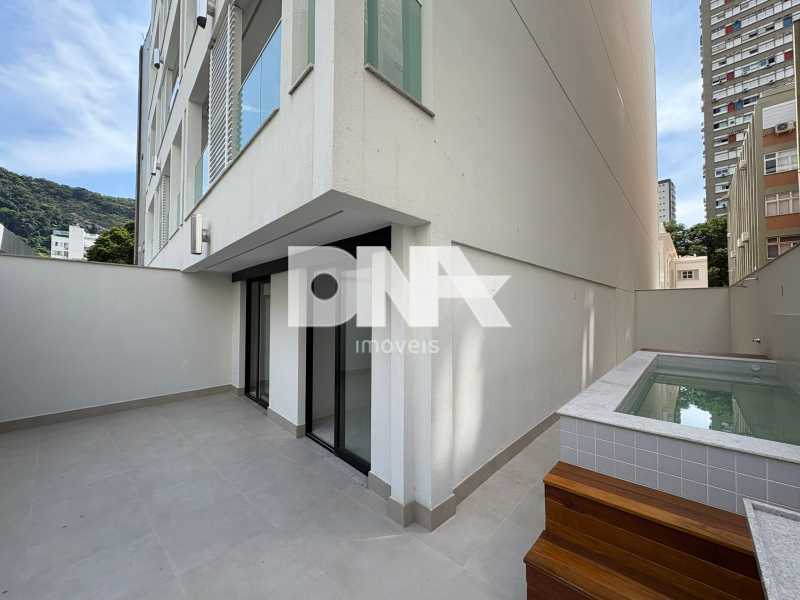 d39592c1-4fcb-4b61-a55c-0202f9 - 1