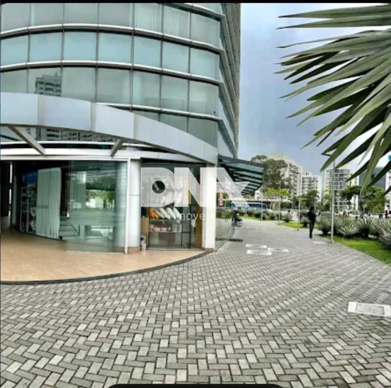 Sala Luxo Frontal BRT e via Publica Out Door favorável - JOSL00070