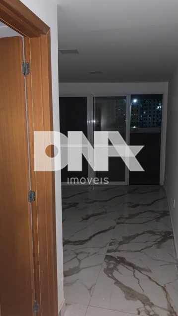 Sala Luxo Frontal BRT e via Publica Out Door favorável - JOSL00070