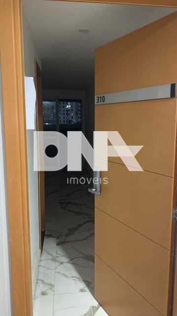 Sala Luxo Frontal BRT e via Publica Out Door favorável - JOSL00070