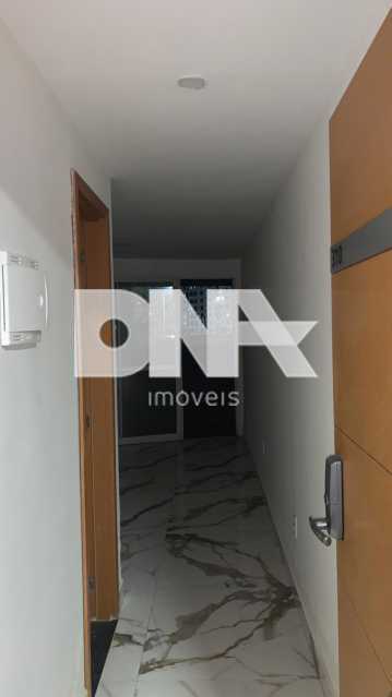 Sala Luxo Frontal BRT e via Publica Out Door favorável - JOSL00070