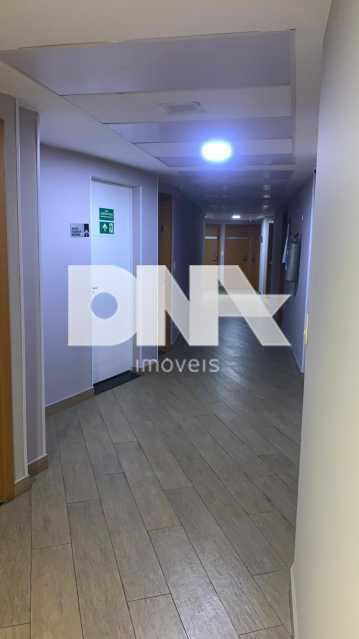 Sala Luxo Frontal BRT e via Publica Out Door favorável - JOSL00070