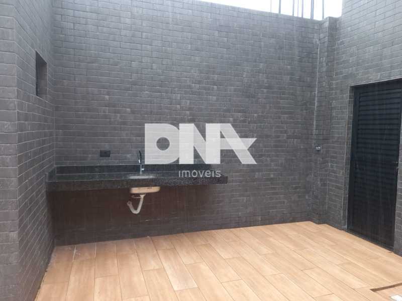 BANCADA PISO SUPERIOR. - 16