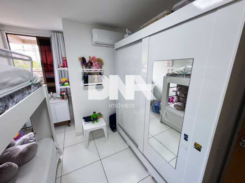 Quarto - 12