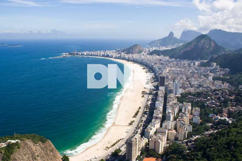 Praia_de_Copacabana_-_Rio_de_J - 20