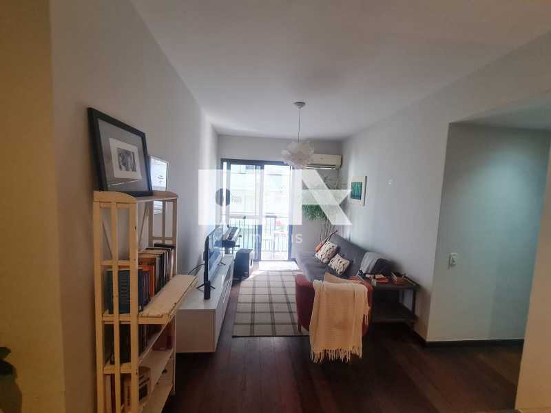 Conheça 2. Sala do imóvel - Apartamento: 2 QUARTOS / VAGA / VARANDA / JARDIM BOTÂNICO - HTAP20132 - 2 2. Sala - 2