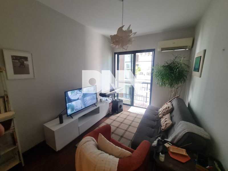 Conheça 3. Sala do imóvel - Apartamento: 2 QUARTOS / VAGA / VARANDA / JARDIM BOTÂNICO - HTAP20132 - 3 3. Sala - 3