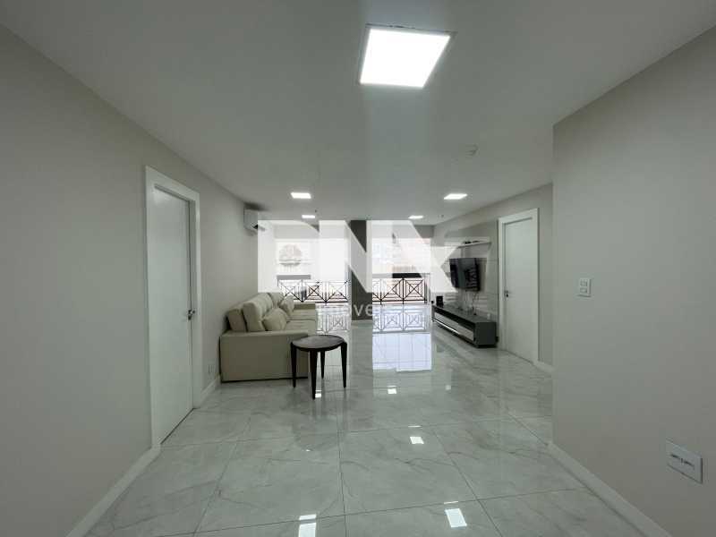 Sala (primeiro pavimento) - 3