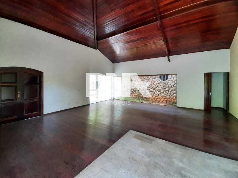 Conheça WhatsApp Image 2026-09-08 at 1 do imóvel - Casa de Condominio 6 Quartos, 3 vagas, 911m² em Itanhangá - LECN60009 - 4 WhatsApp Image 2026-09-08 at 1 - 4