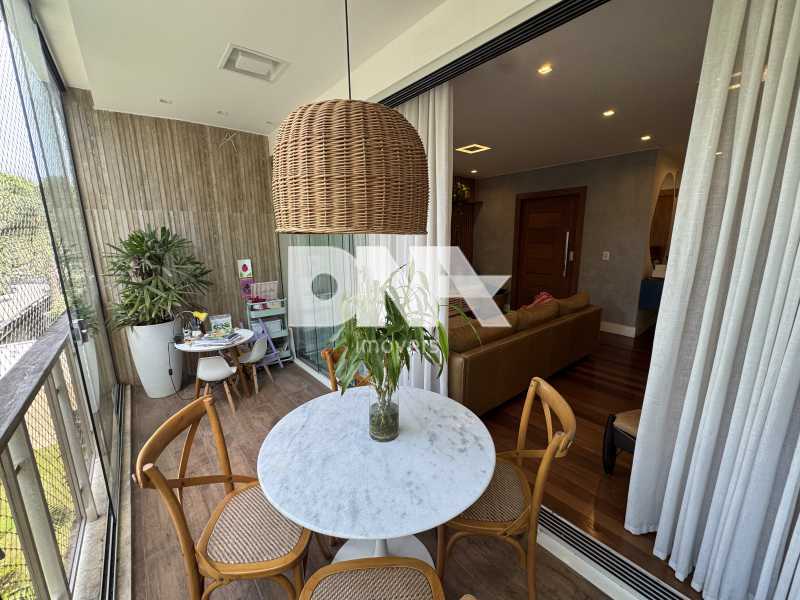 Novidade - 3 quartos com duas suítes, Reformado, Jardim Oceânico - NIAP33771