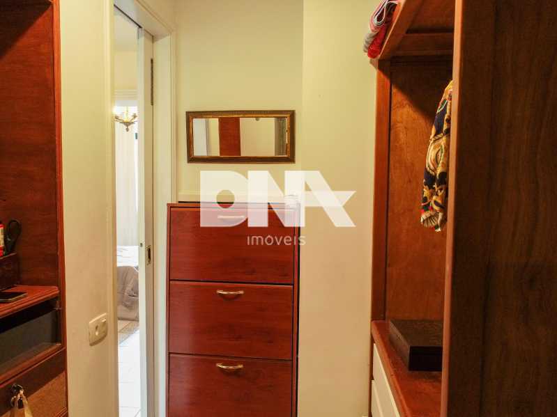 suite master closet - 21