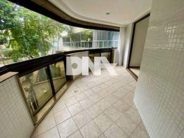 Novembro Black - BLACK FRIDAY de frente para praça tranquila - NSAP33290