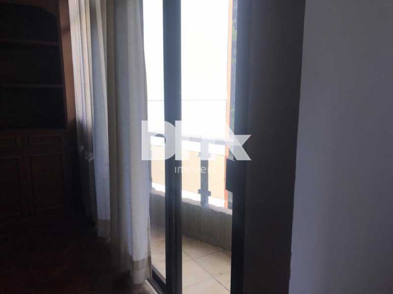 d07de04d-ee86-4c13-97fe-dd8294 - 13