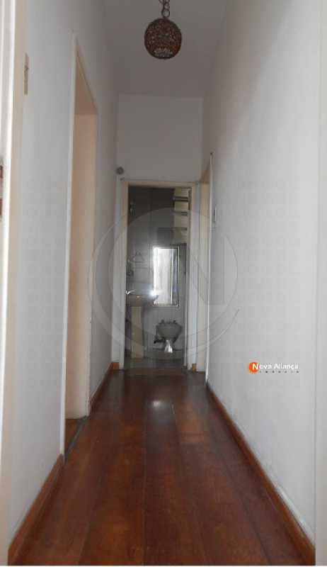 Corredor - 5