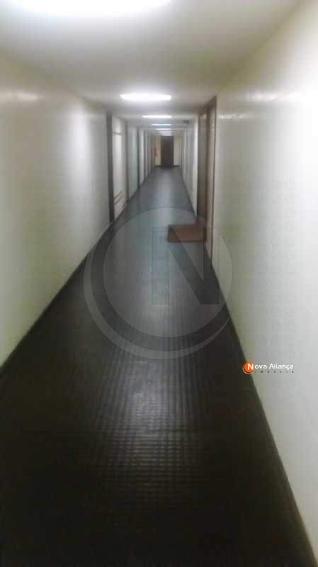 Corredor prédio - 20